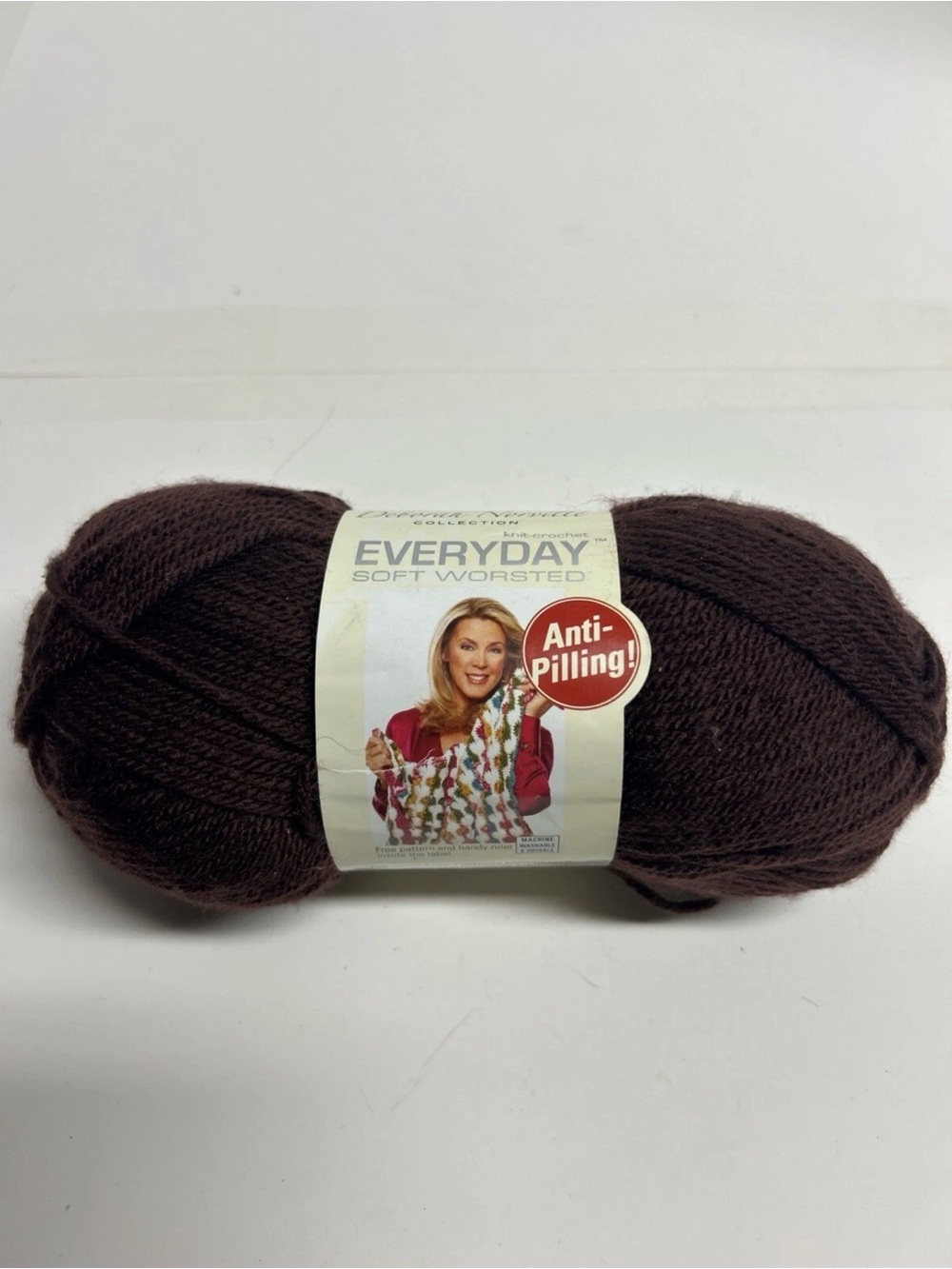 Deborah Norville EVERYDAY Yarn Chocolate 4 oz 203 yds 100% Acrylic Anti-Pilling